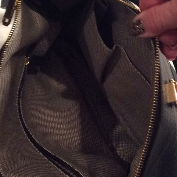 Vince Camuto bag DELETING tonight - Picture 5 of 6